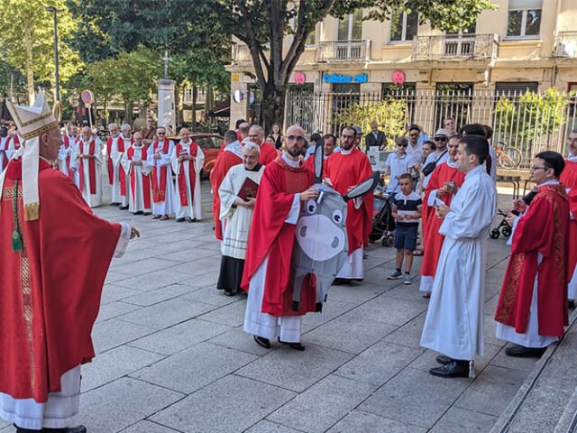 Retour sur L&rsquo;ordination de Pierre-Etienne Duchatelet